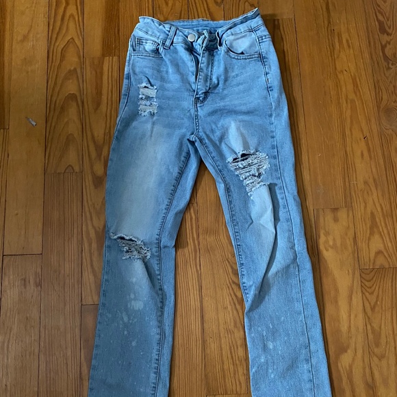 Jeans - Picture 1 of 2